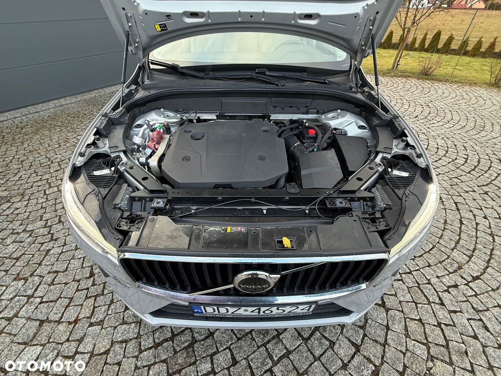 Volvo XC 60 B4 D Ultimate Dark - 36