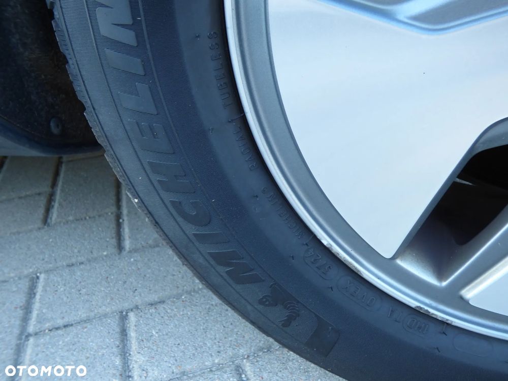Volvo V40 D2 You - 10