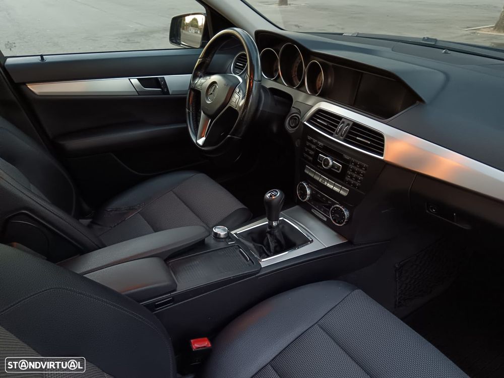 Mercedes-Benz C 220 CDi Avantgarde - 21