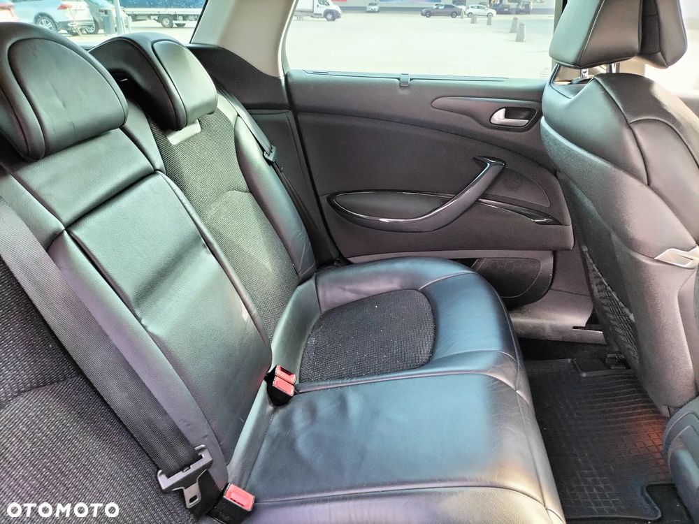 Citroën C5 2.7 HDi V6 Exclusive - 14