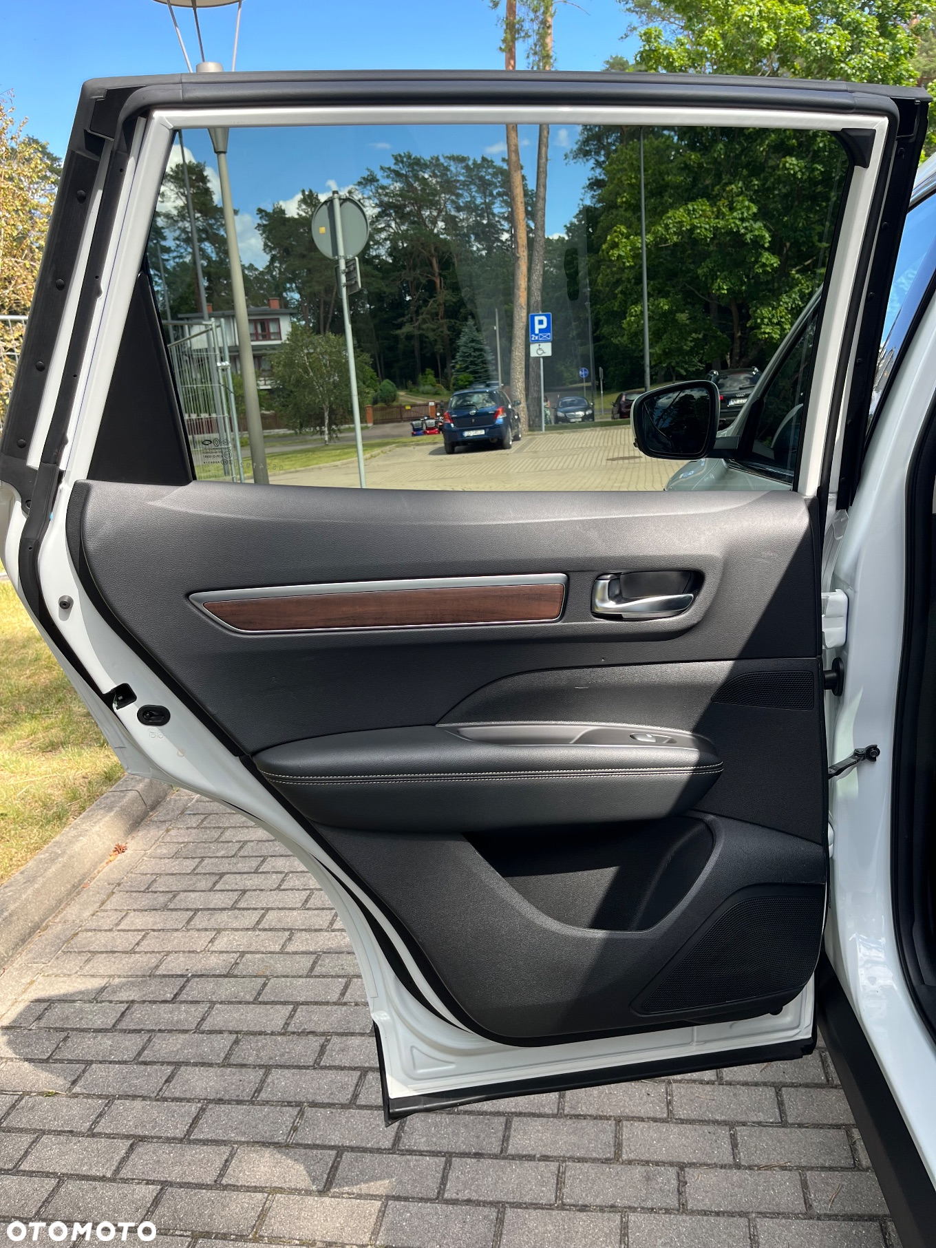 Renault Koleos 1.7 Blue dCi Intens X-Tronic - 16