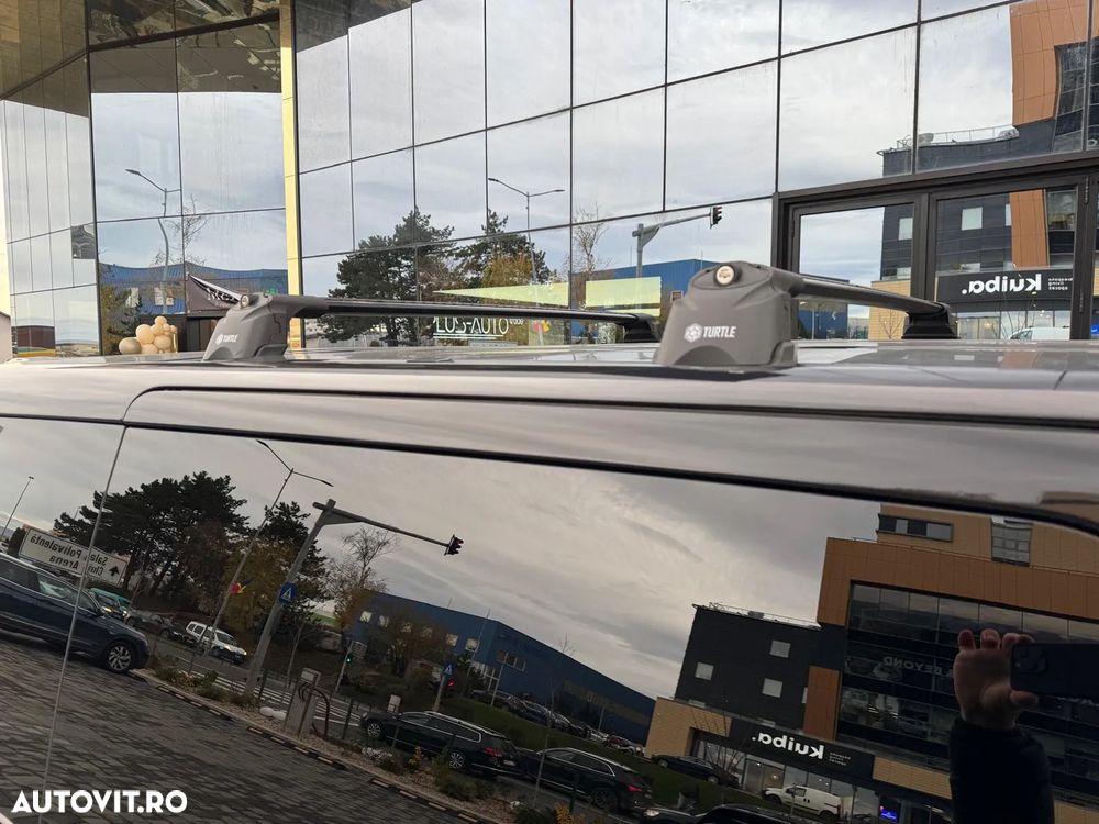 Peugeot Traveller L2H1 2.0 BlueHDI 150 S&S Navette - 24