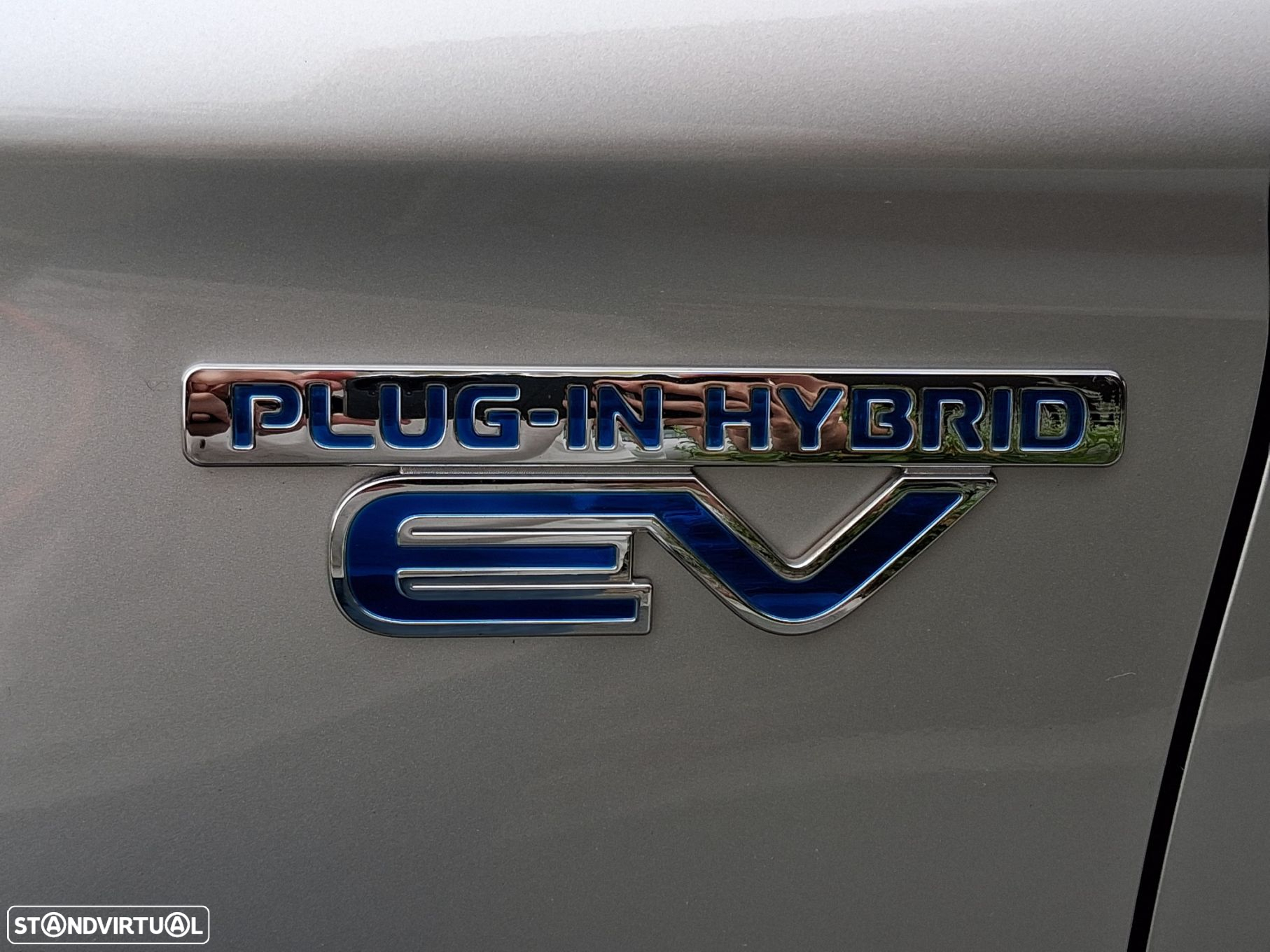 Mitsubishi Outlander 2.4 PHEV Intense - 17