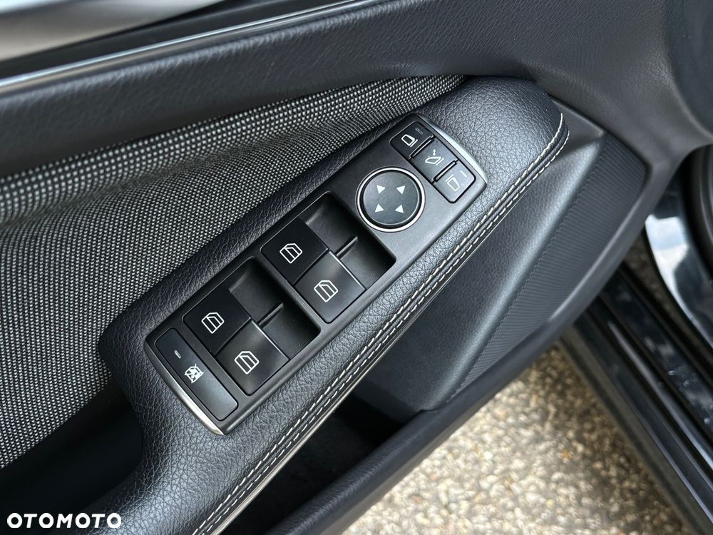 Mercedes-Benz Klasa A 180 CDI (BlueEFFICIENCY) Style - 21