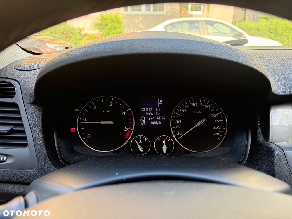 Renault Laguna 2.0 DCi Dynamique - 9