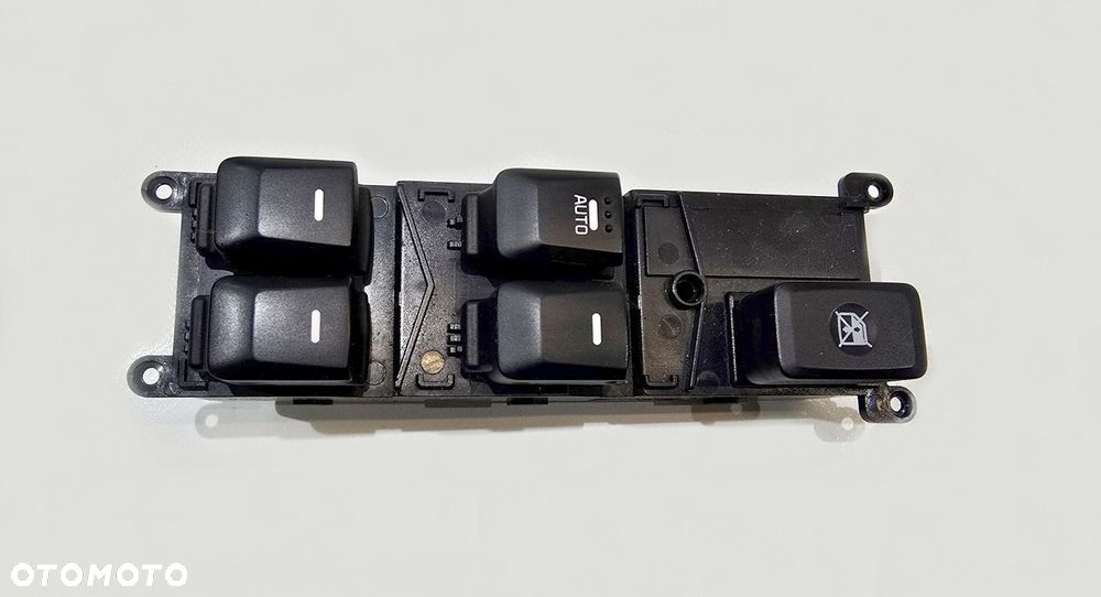 przełącznik panel szyb przód lewy kia rio iii 15r lift 93570-1w133 - 1