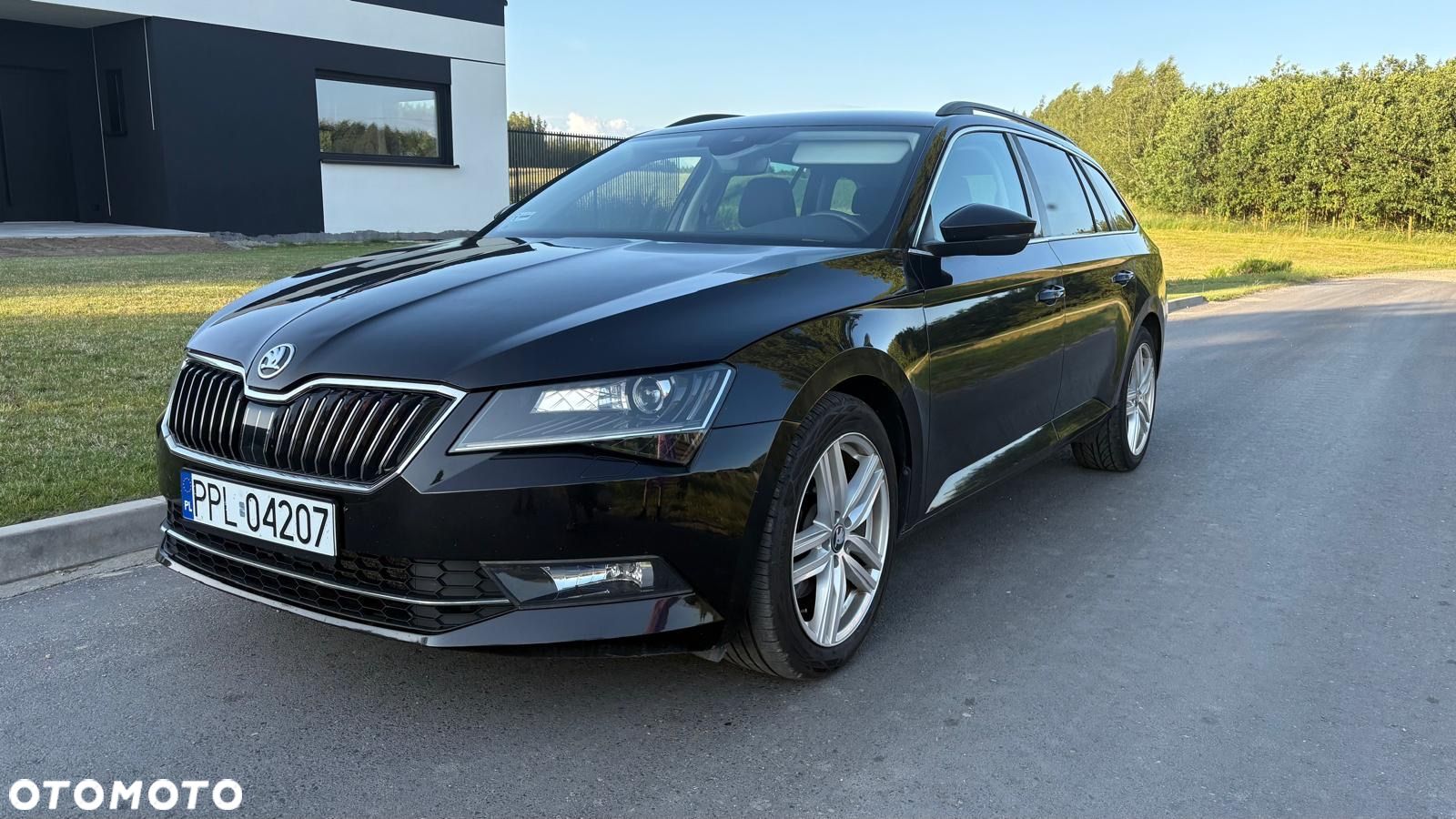 Skoda Superb 2.0 TDI Style DSG - 1