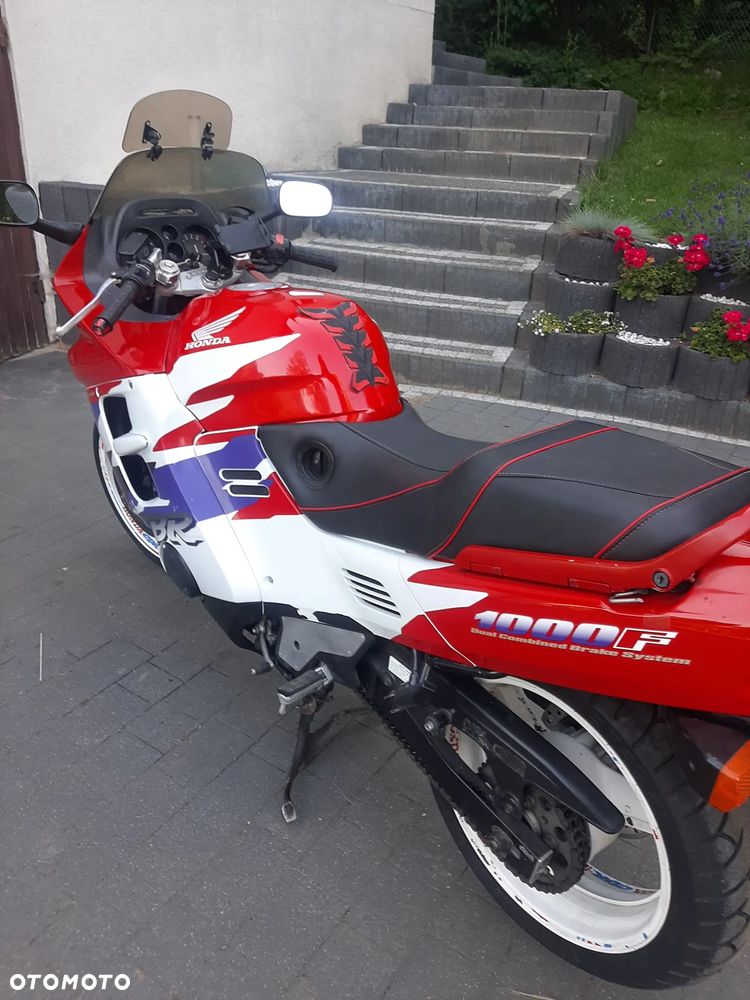 Honda CBR - 2