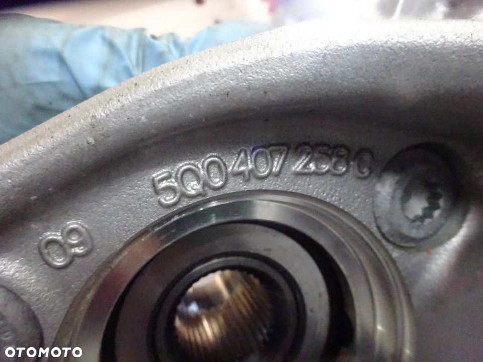 5Q0407257C 3Q0413031BM Zwrotnica amortyzator przod L P VW Passat B8 Arteon czesci - 4
