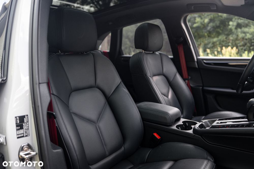 Porsche Macan S - 13