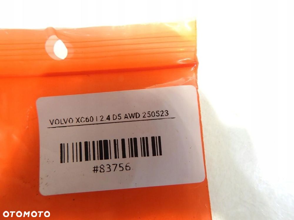 DYSZA SPRYSKIWACZ MASKI VOLVO XC60 I - 5