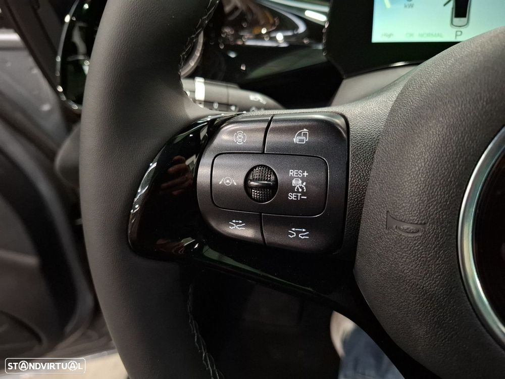BYD Dolphin 60.4 kWh Comfort - 8