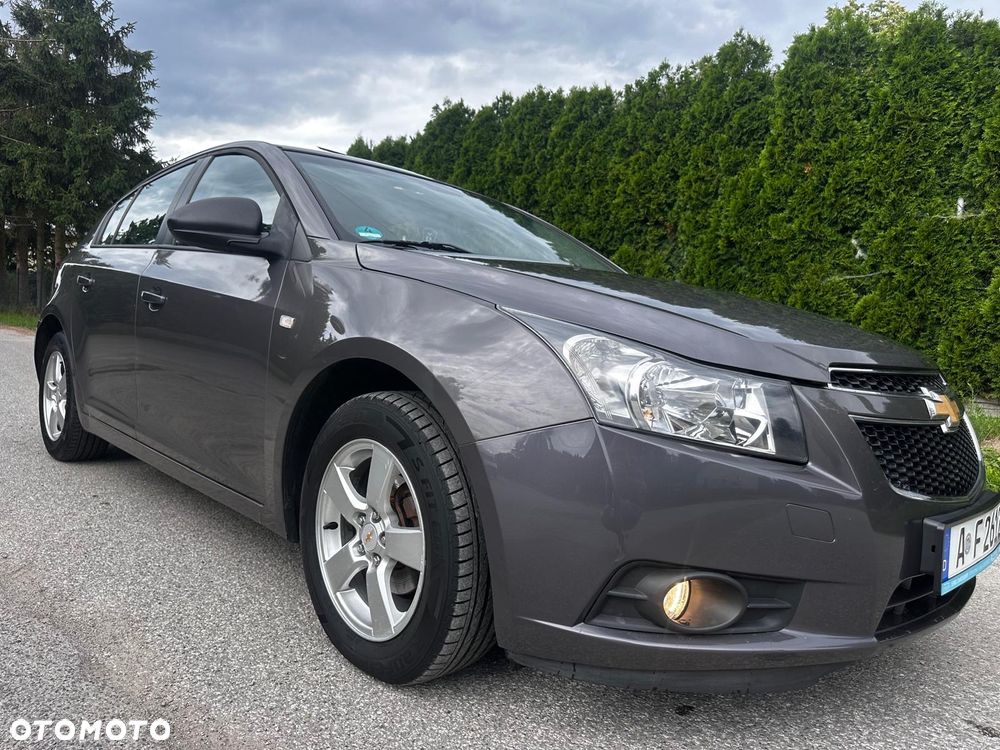 Chevrolet Cruze 1.8 LT+ - 7