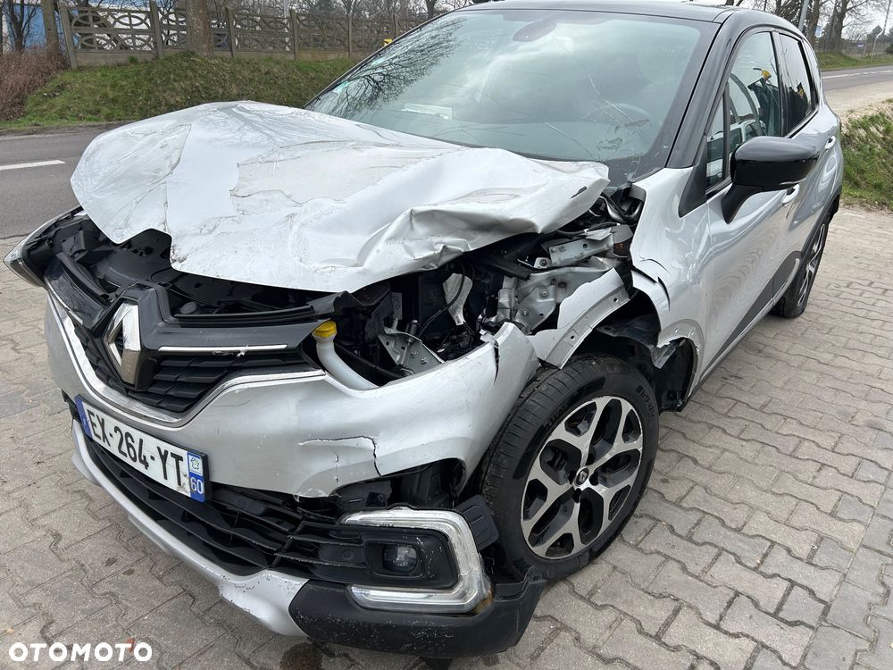 Renault Captur - 32