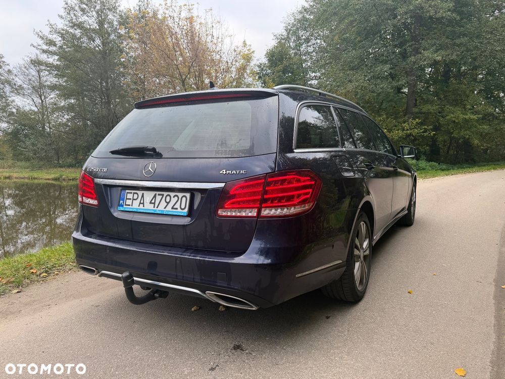 Mercedes-Benz Klasa E - 11