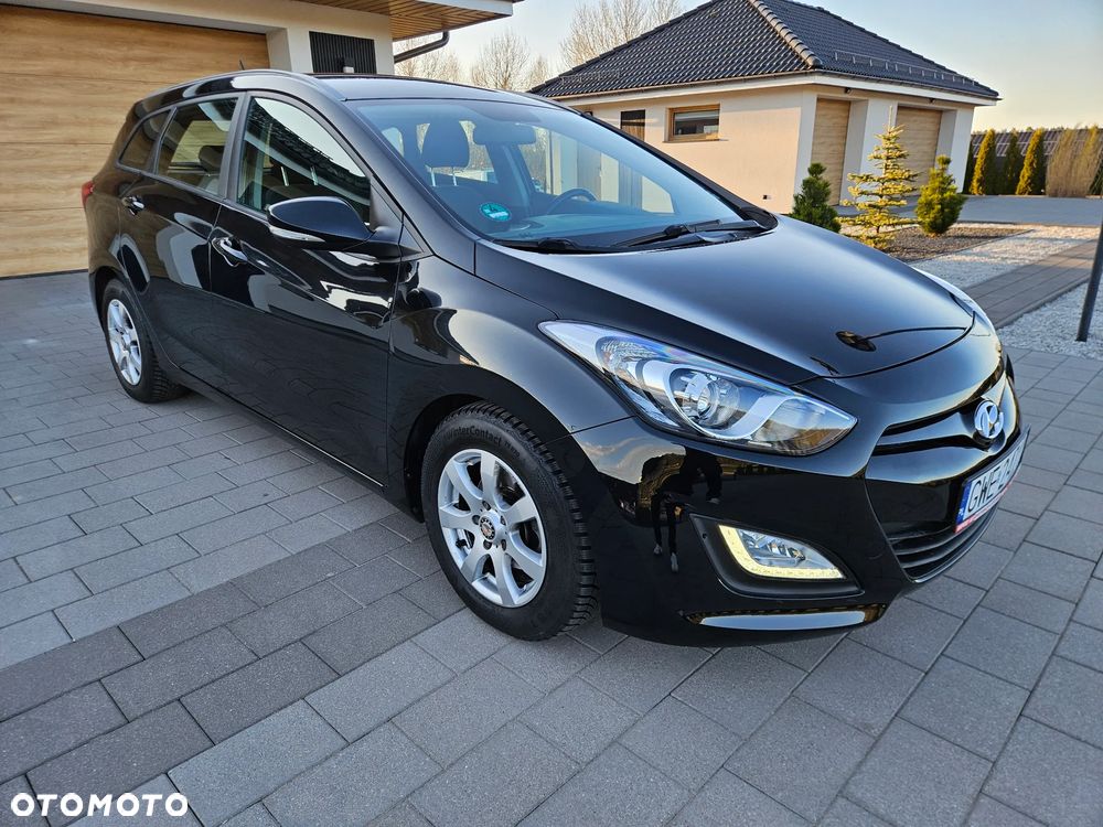 Hyundai i30 i30cw 1.6 Automatik Trend - 2
