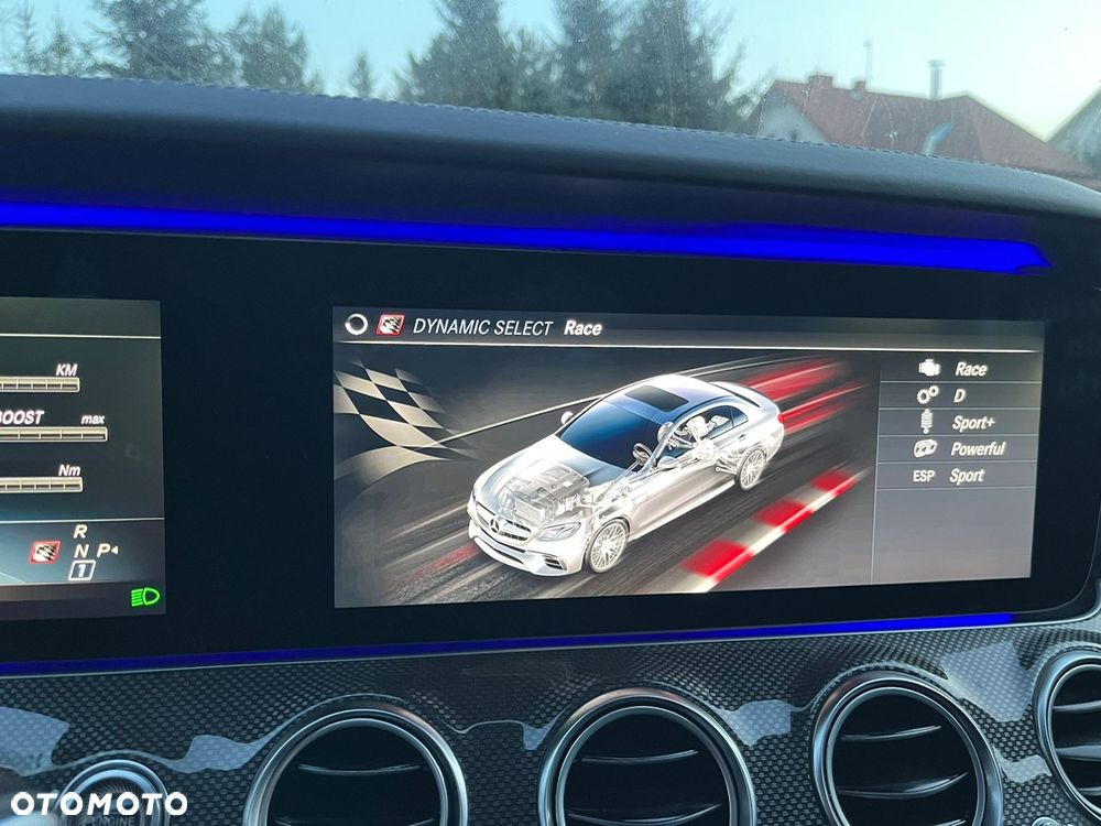 Mercedes-Benz Klasa E AMG 63 S 4Matic+ AMG Speedshift MCT-9G - 17