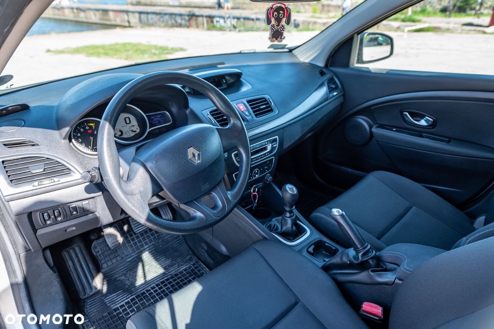 Renault Megane 1.6 16V 110 Dynamique - 10