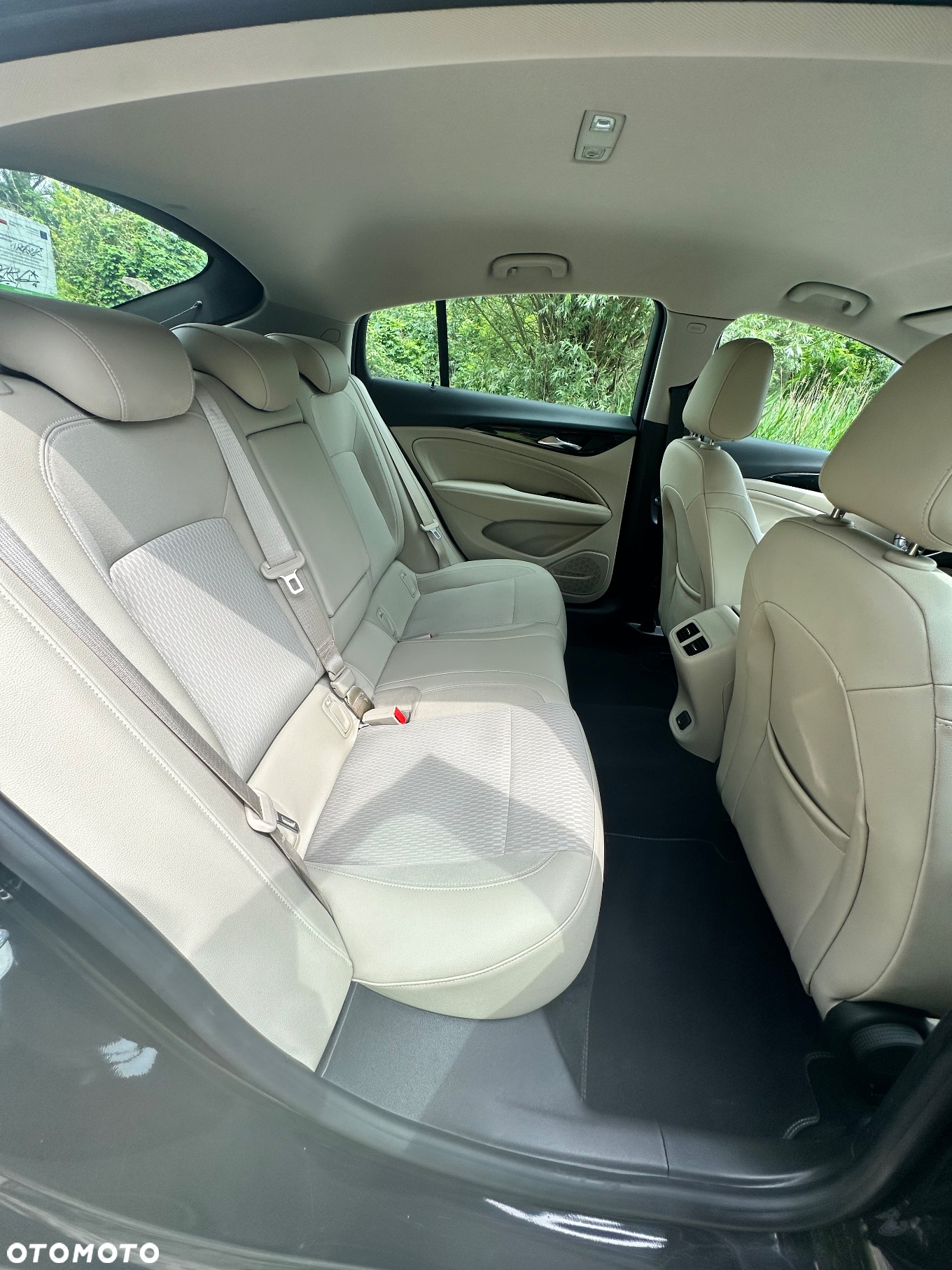 Opel Insignia 1.6 CDTI Innovation S&S - 19