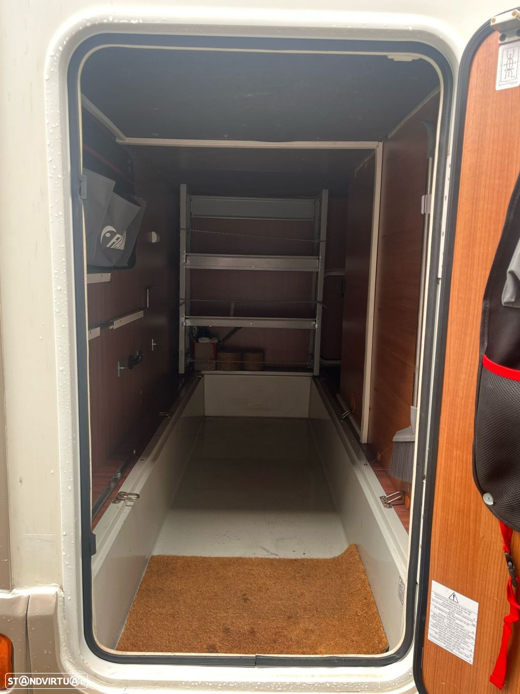 Itineo SB 740 Integral Garagem XL  Cama XL - 25