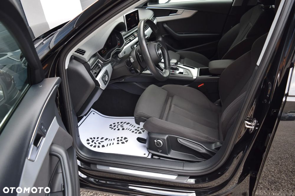 Audi A4 Avant 2.0 TDI Sport S tronic - 20