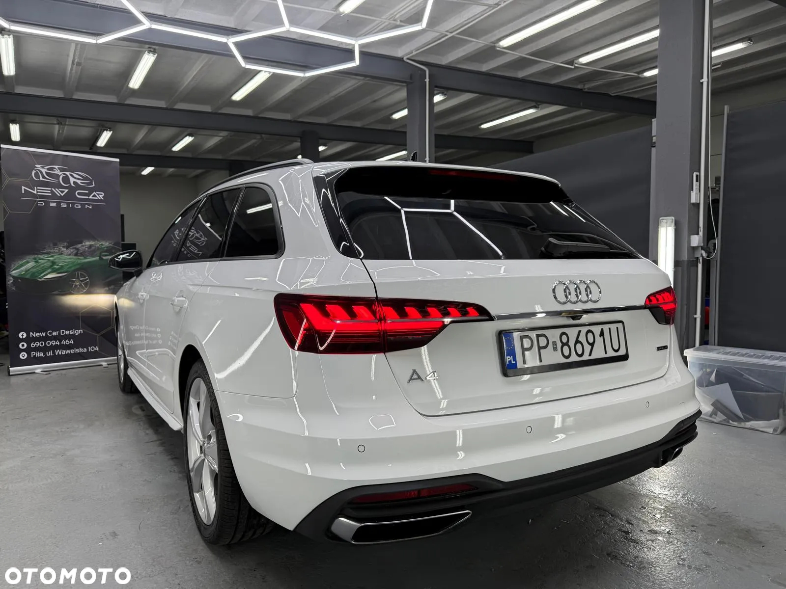 Audi A4 Avant 40 TDI quattro S tronic S line - 4