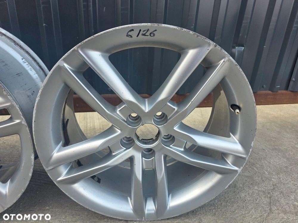 FELGA FELGI VW SKODA SEAT AUDI A1 8X 5X100 7.5J R17 ET36 8X06010256K 6/26 - 6