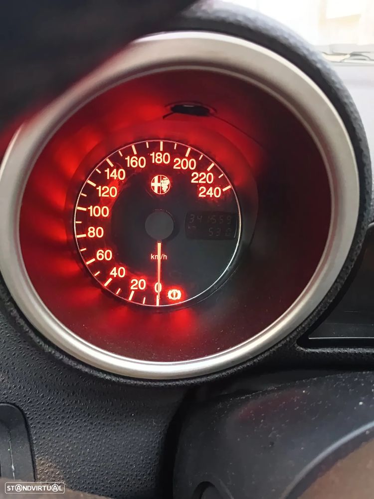 Alfa Romeo 156 Sportwagon 1.9 JTD - 11