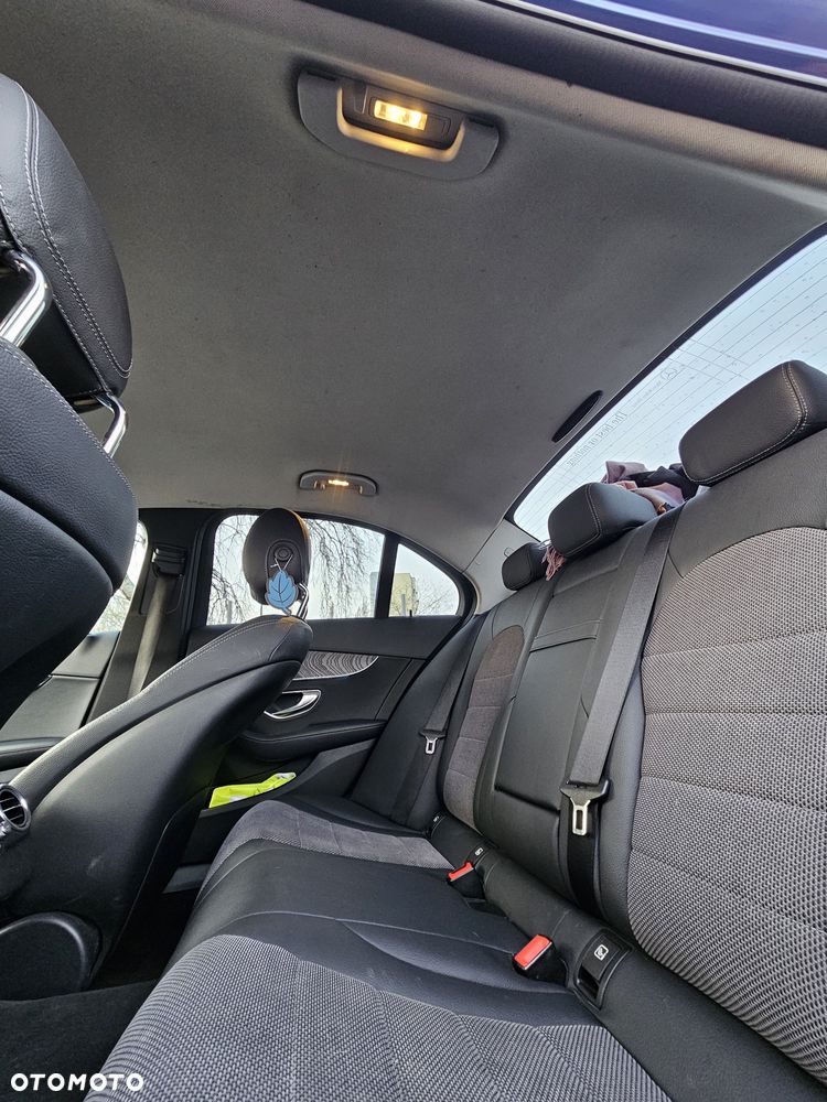 Mercedes-Benz Klasa C - 22