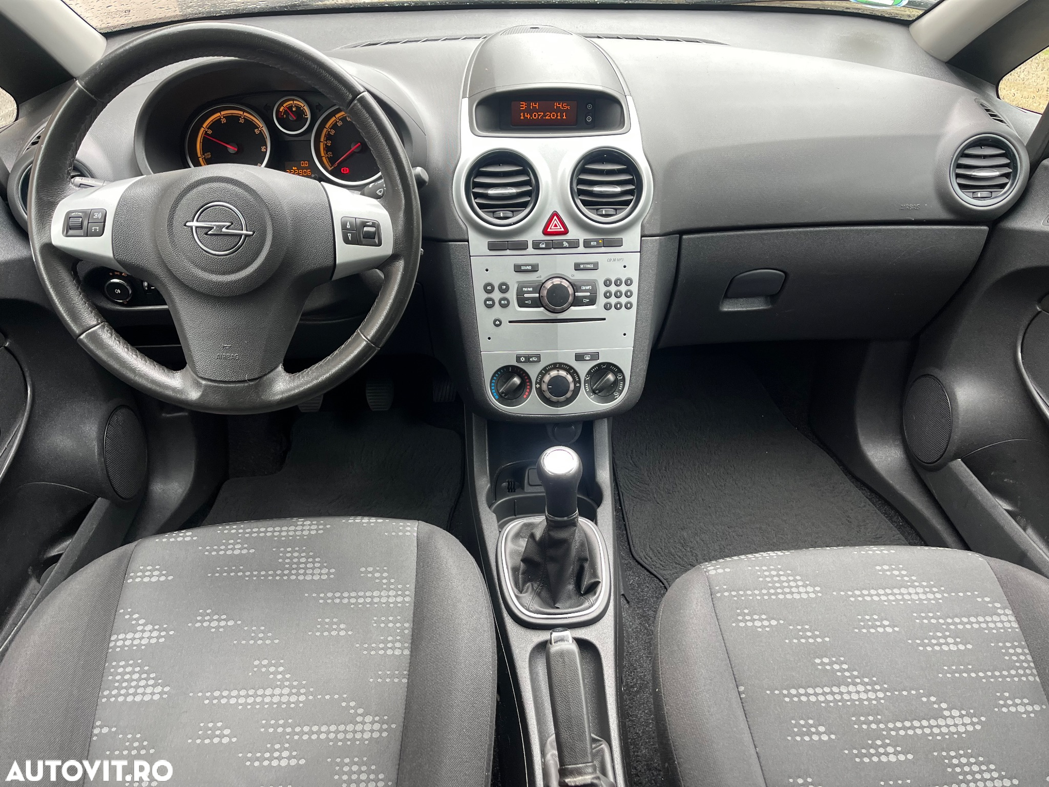 Opel Corsa 1.3 CDTI Edition - 9
