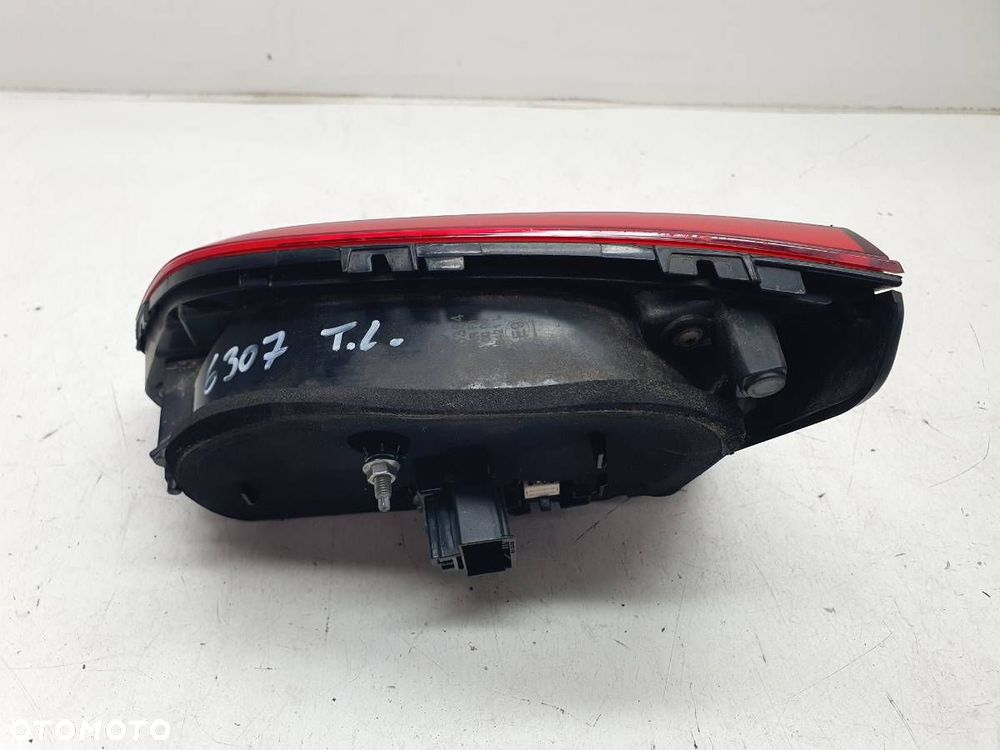 LAMPA TYŁ TYLNA LEWA LED W KLAPE VW GOLF VII KOMBI LIFT EU 5G9945093H - 2