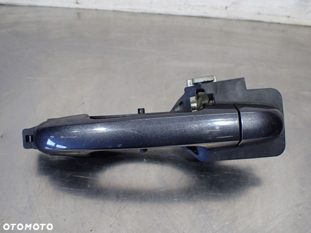 KLAMKA PRAWA TYLNA ZEWNĘTRZNA KIA CEED - 1