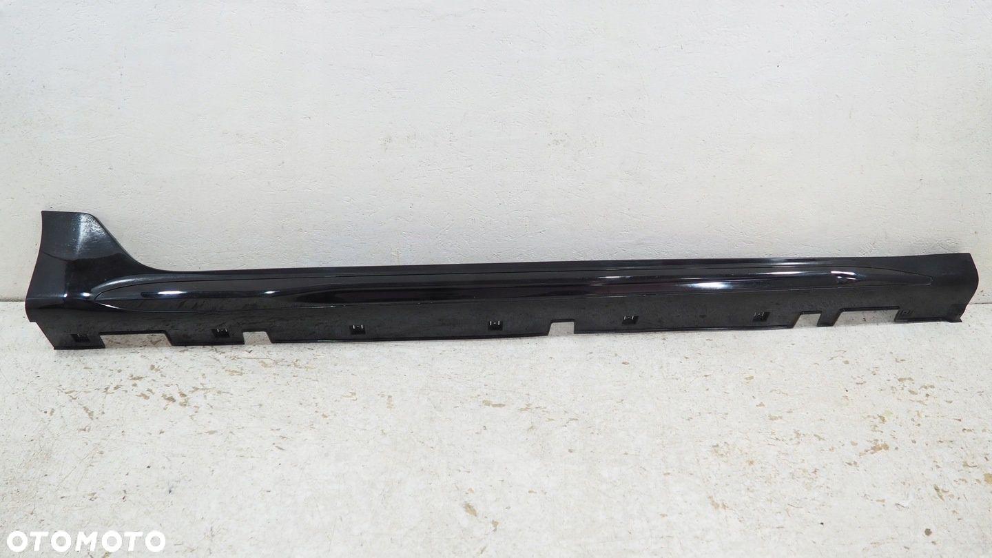 Kia Rio IV GT Line listwa progowa prawa 87754-H8300 - 2