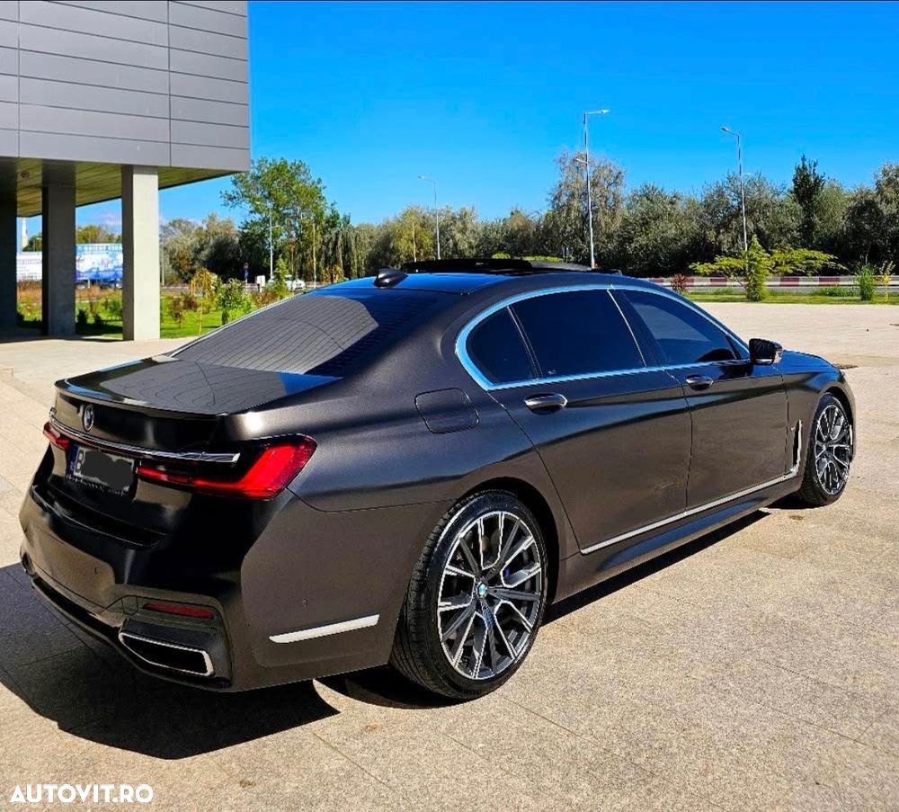 BMW Seria 7 750Li xDrive - 3