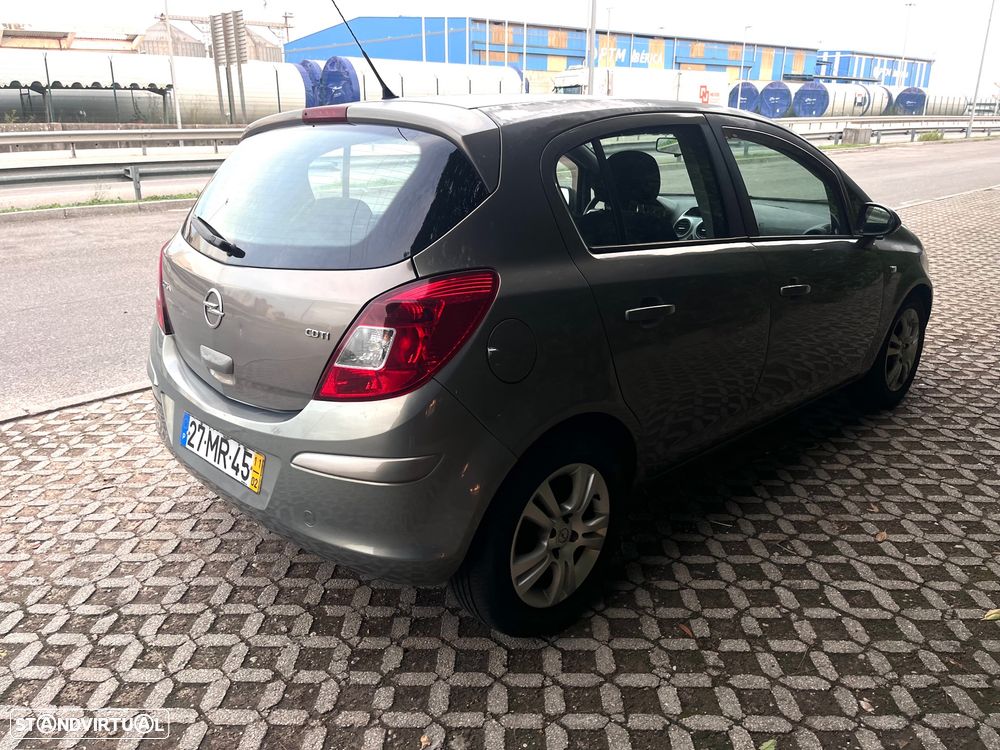 Opel Corsa 1.3 CDTi Enjoy - 3