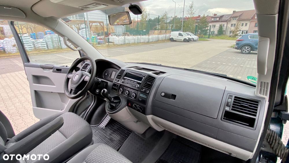 Volkswagen Transporter - 26