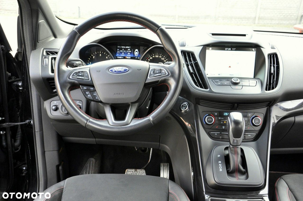 Ford Kuga 1.5 EcoBlue ST-LINE - 28