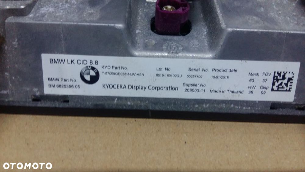 Wyświetlacz LCD BMW G30 G31 BM 6820396 05 - 10