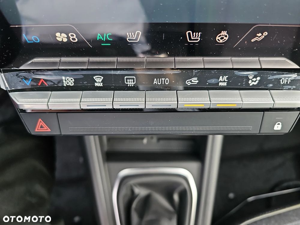 Renault Captur 1.2 TCe Techno - 33