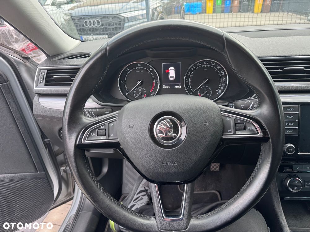 Skoda Superb - 8