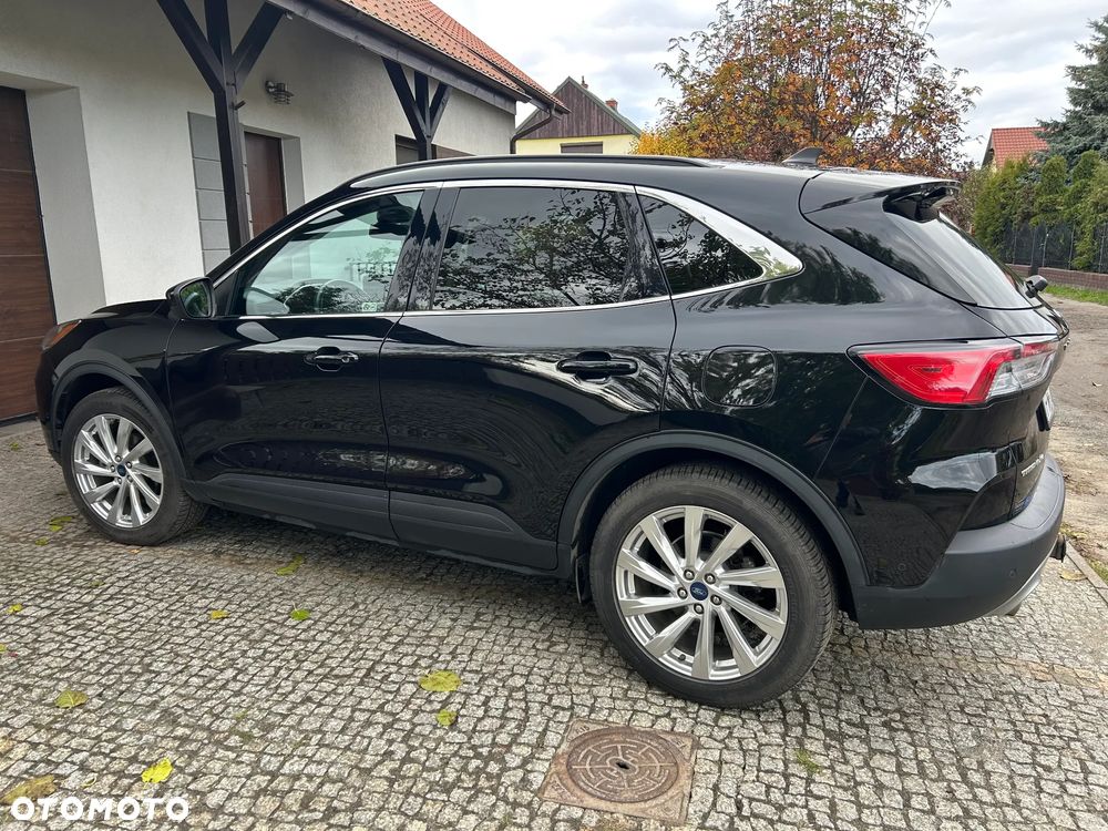Ford Kuga 2.5 FHEV AWD Titanium - 2