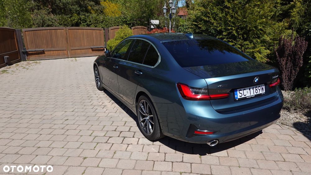 BMW Seria 3 320d xDrive Sport Line - 9