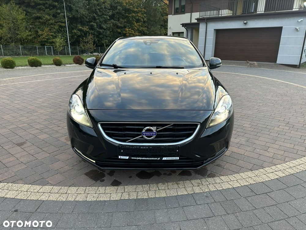 Volvo V40 - 2