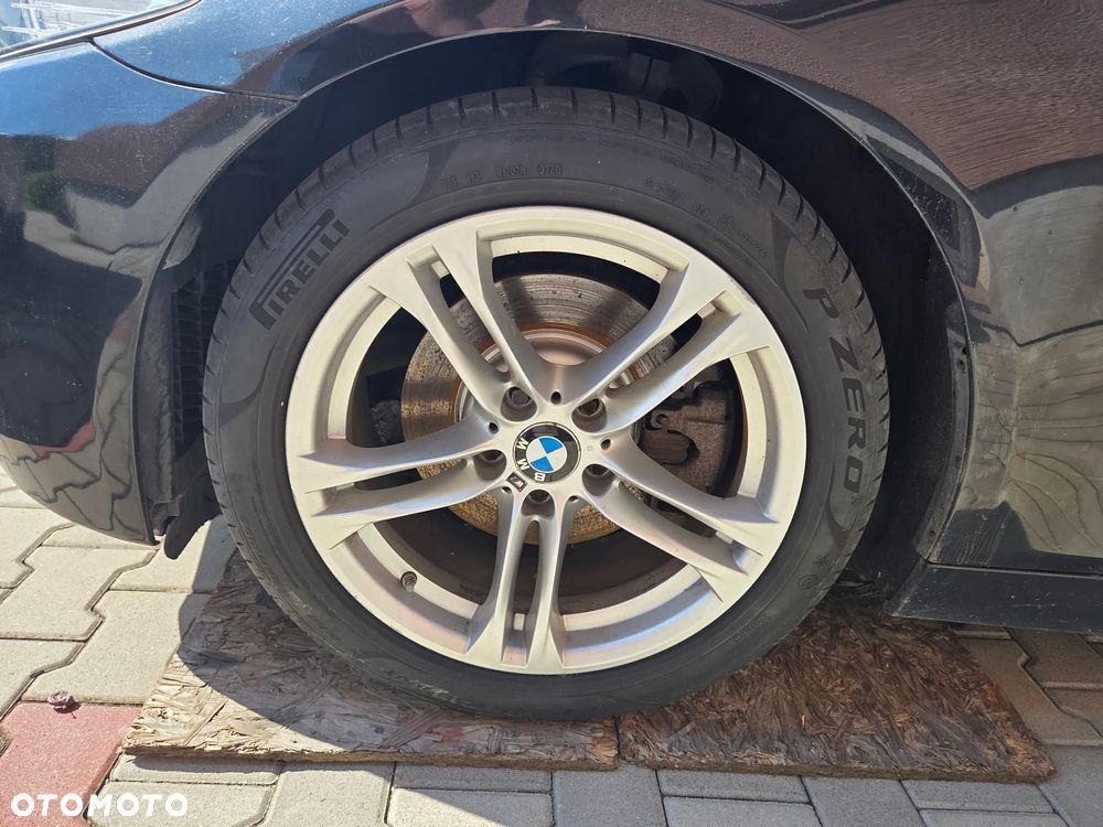 BMW Seria 5 520d - 5
