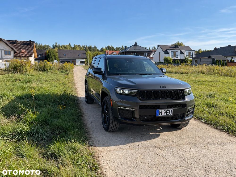 Jeep Grand Cherokee - 1