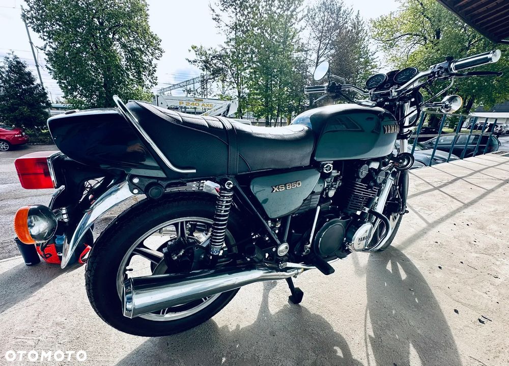 Yamaha XS - 4