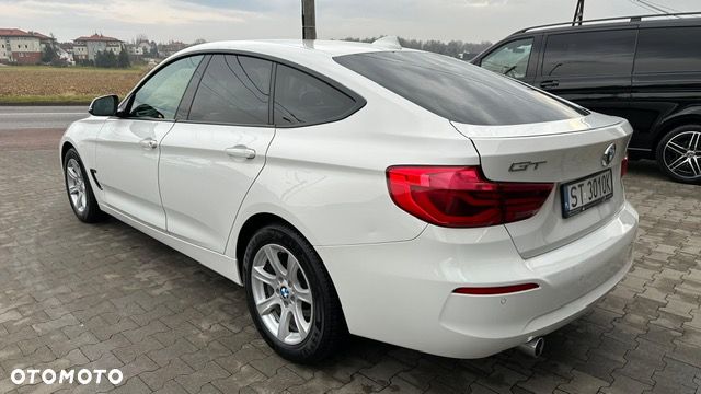 BMW Seria 3 318d Advantage - 4