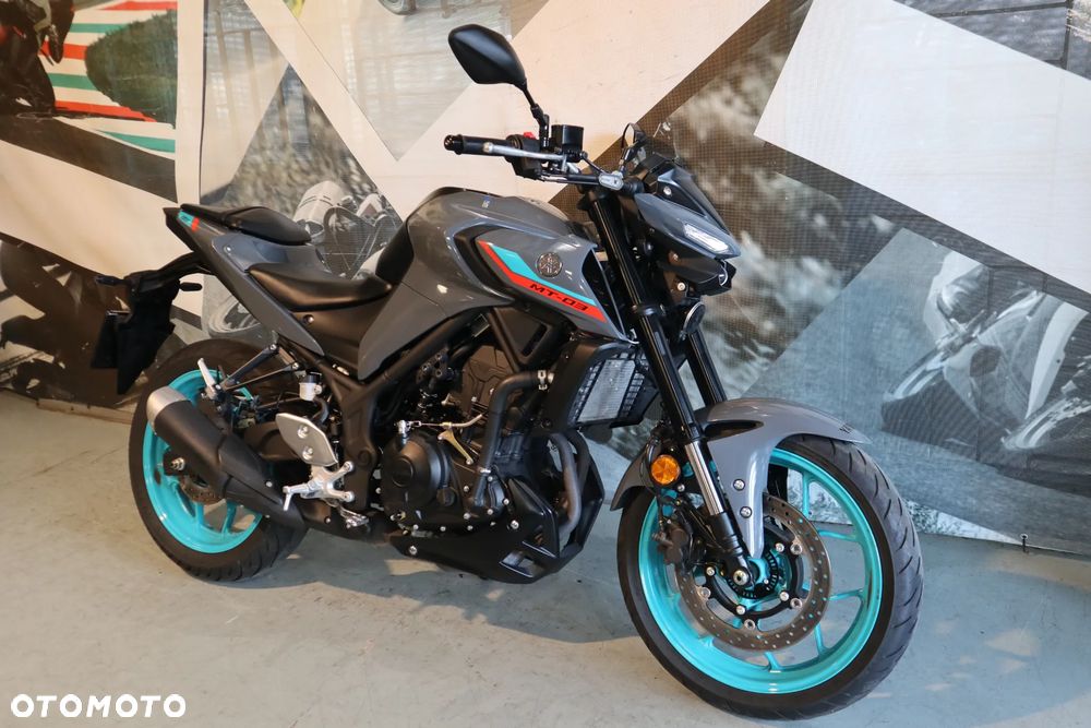 Yamaha MT - 15