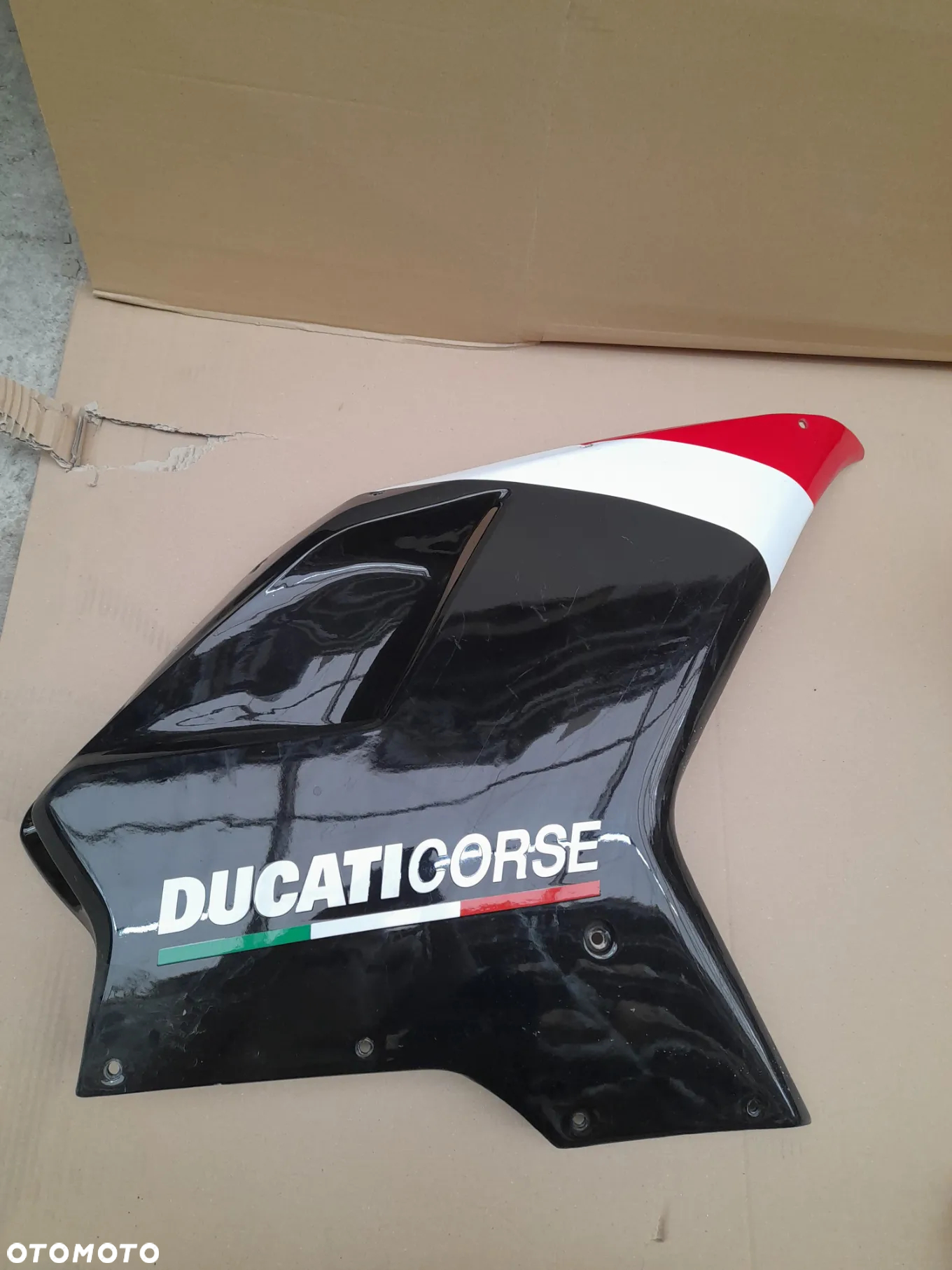 Ducati 848 EVO Corse Special Edition (2012) zestaw owiewek osłon bok pług zadupek osłonki - 2