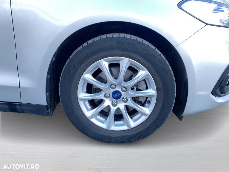 Ford Mondeo 2.0 HEV Trend - 8